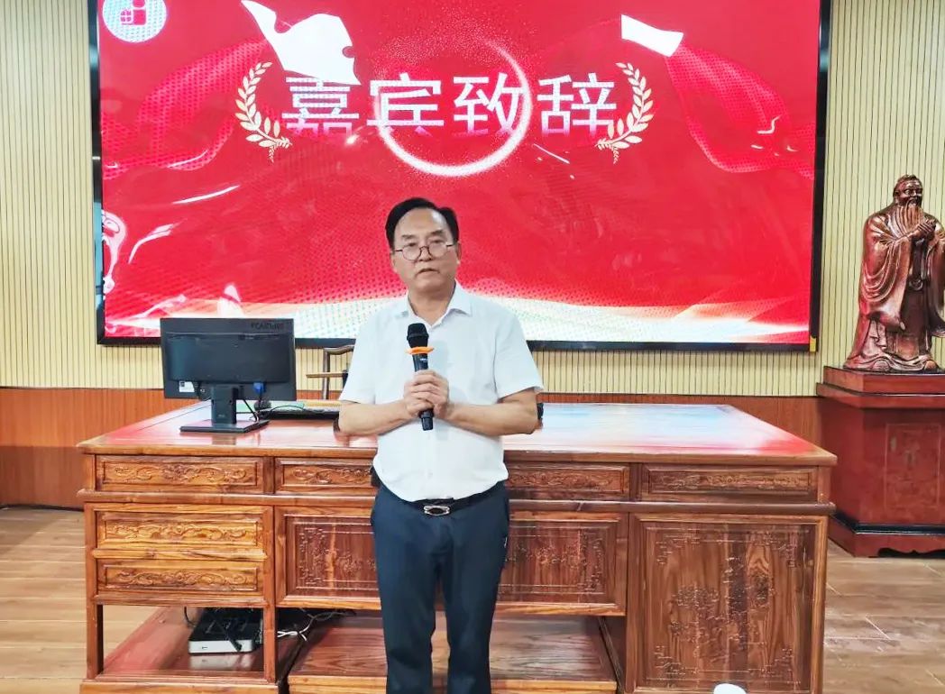 恒欣 · 鎮(zhèn)泰教育基金助力教師節(jié)